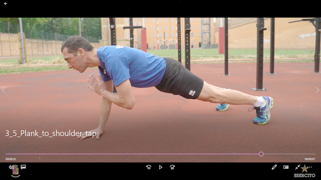 5. Plank to shuolder tap